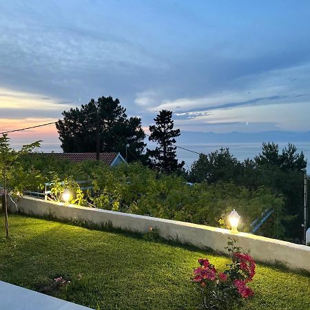 Gikas Apartments Agios Stefanos Avliotes  Exterior foto