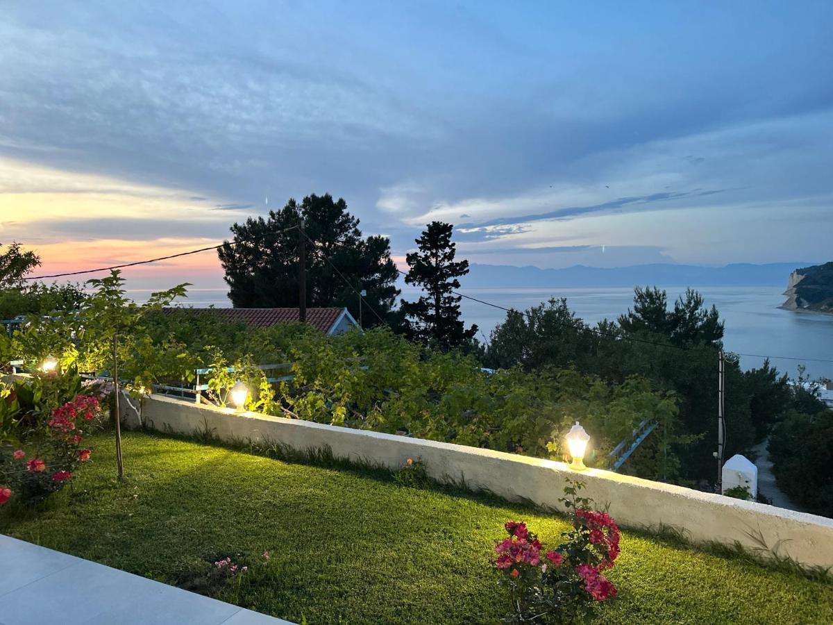 Gikas Apartments Agios Stefanos Avliotes  Exterior foto